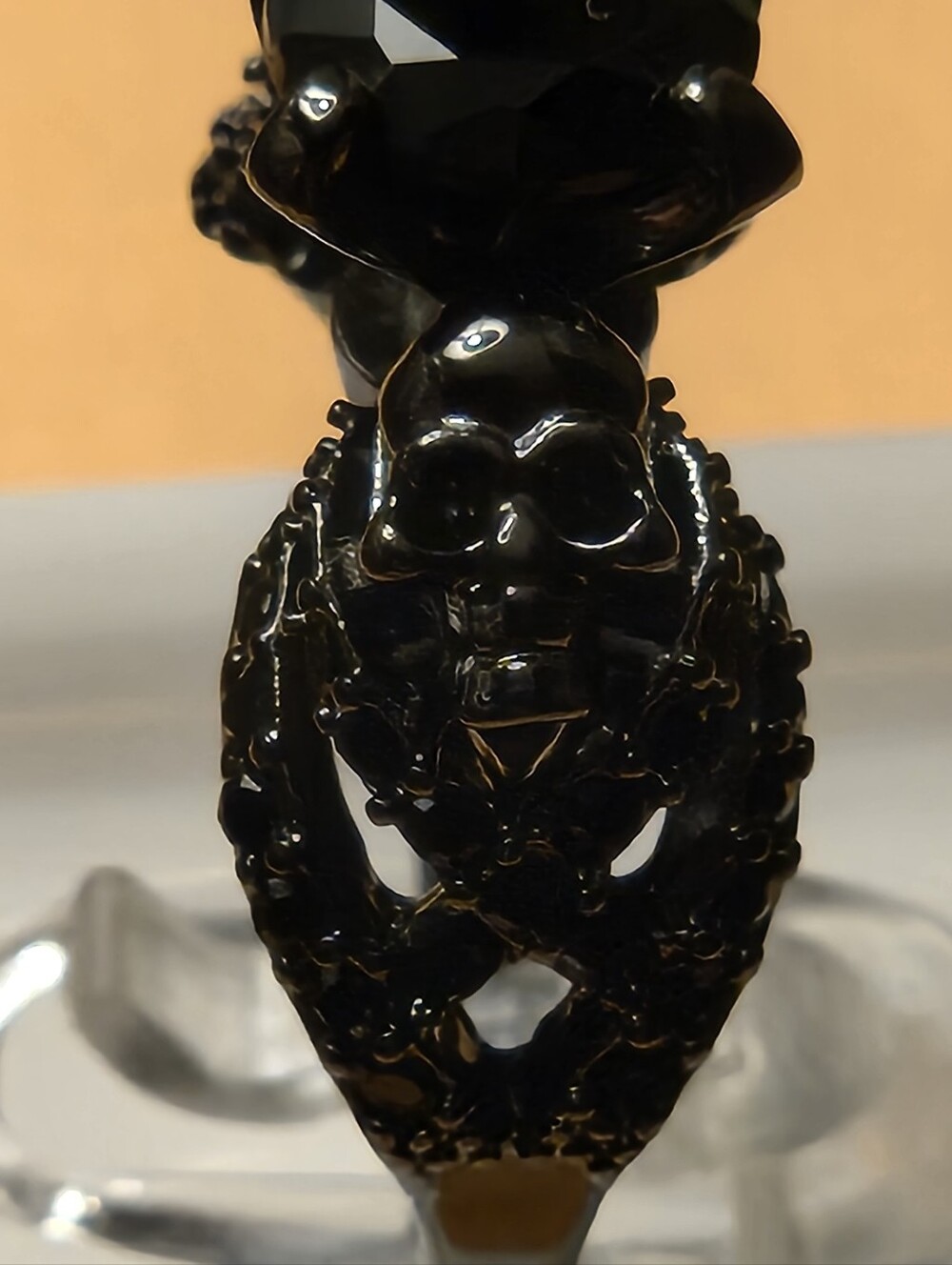 Unisex Punk/Goth Gunmetal Black Cubic Zirconia Skull Design Ring size 7 - Picture 10 of 10